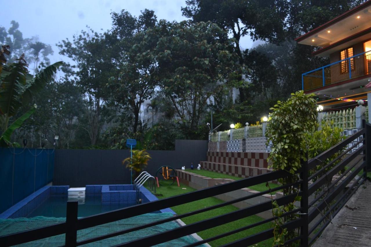 Arabian Nights Munnar Vila Exterior foto