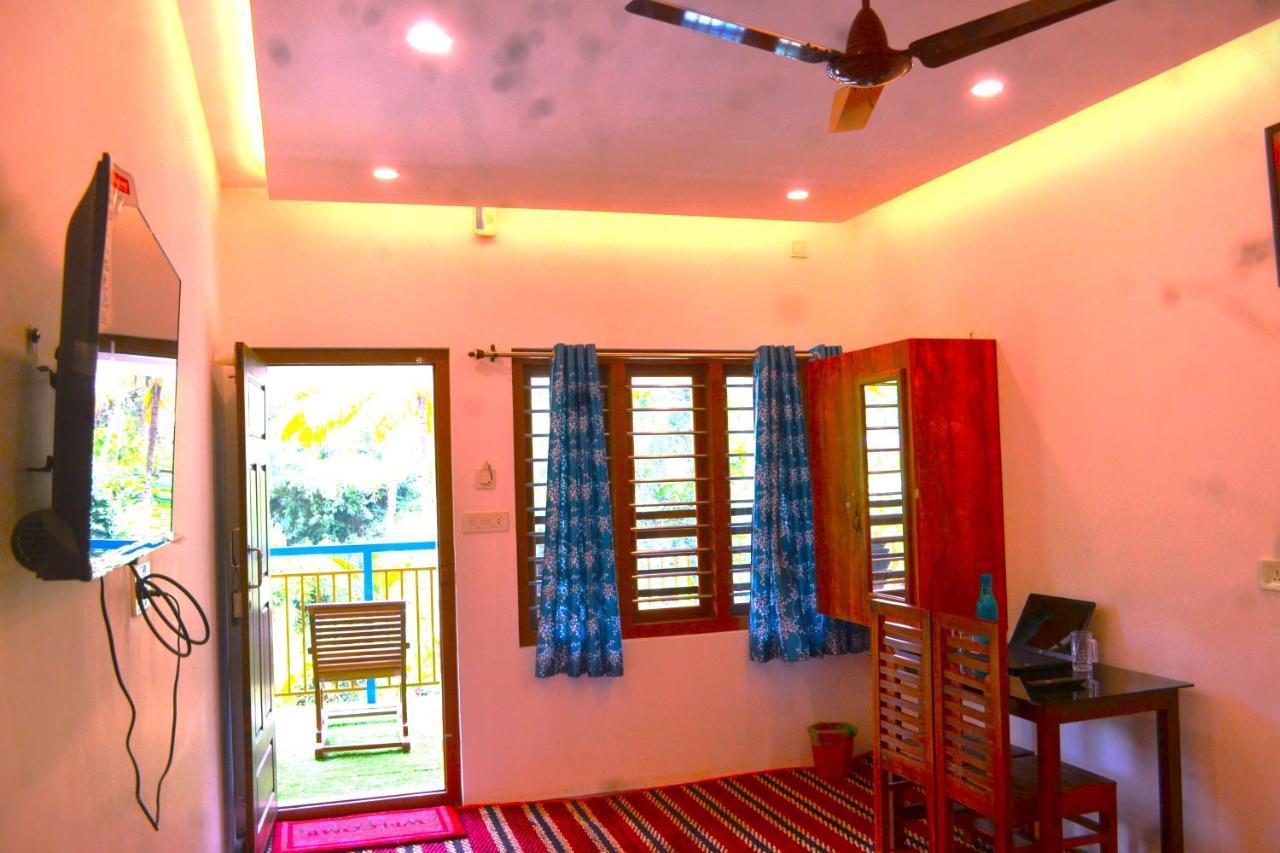 Arabian Nights Munnar Vila Exterior foto