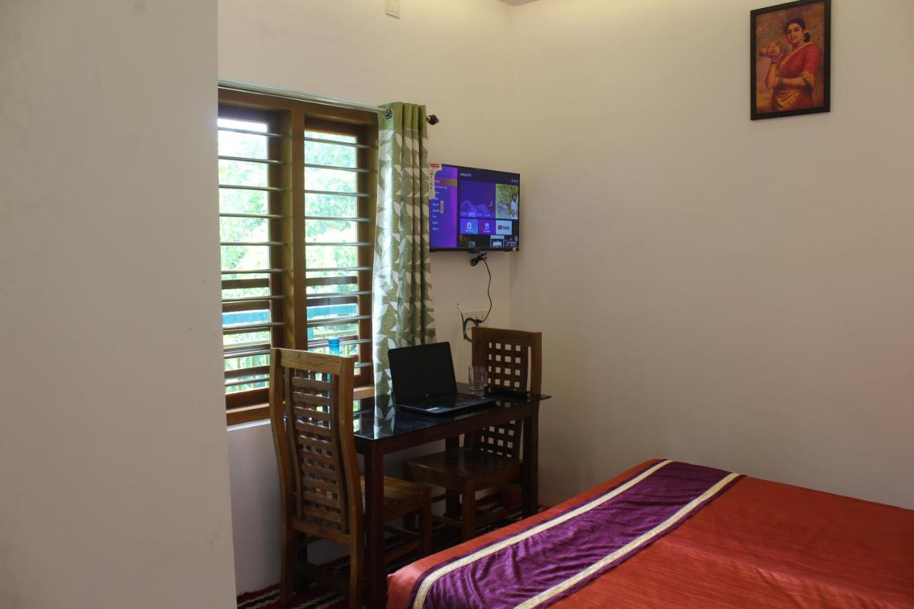 Arabian Nights Munnar Vila Exterior foto
